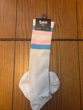 Spencer's White Knee-High Socks with Pink & Light Blue Stripes